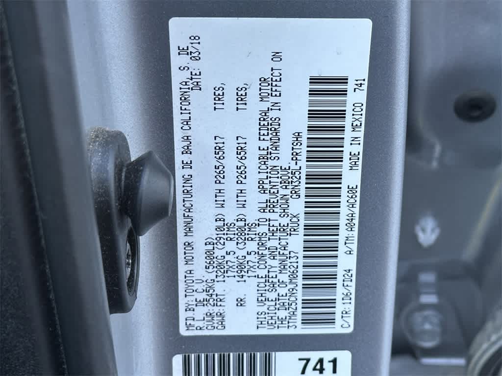 Thumbnail: 2018 Toyota Tacoma - 20