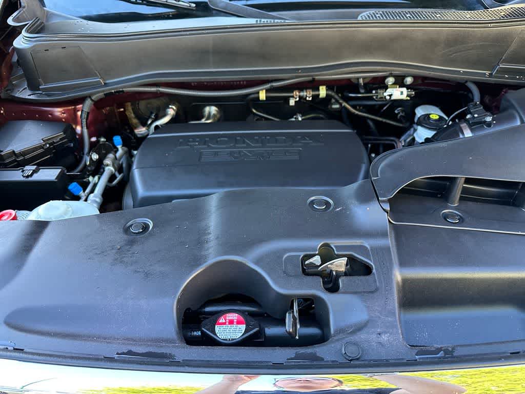 Thumbnail: 2011 Honda Pilot - 9