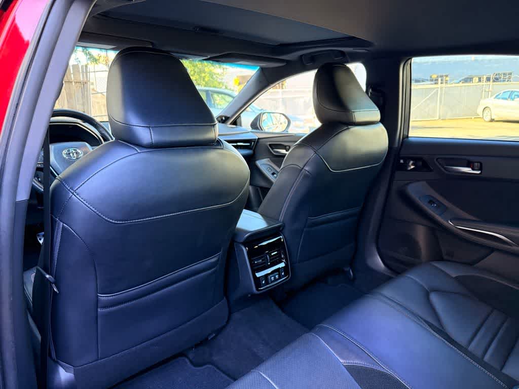 Thumbnail: 2019 Toyota Avalon - 11