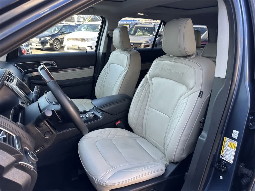 Thumbnail: 2019 Ford Explorer - 11