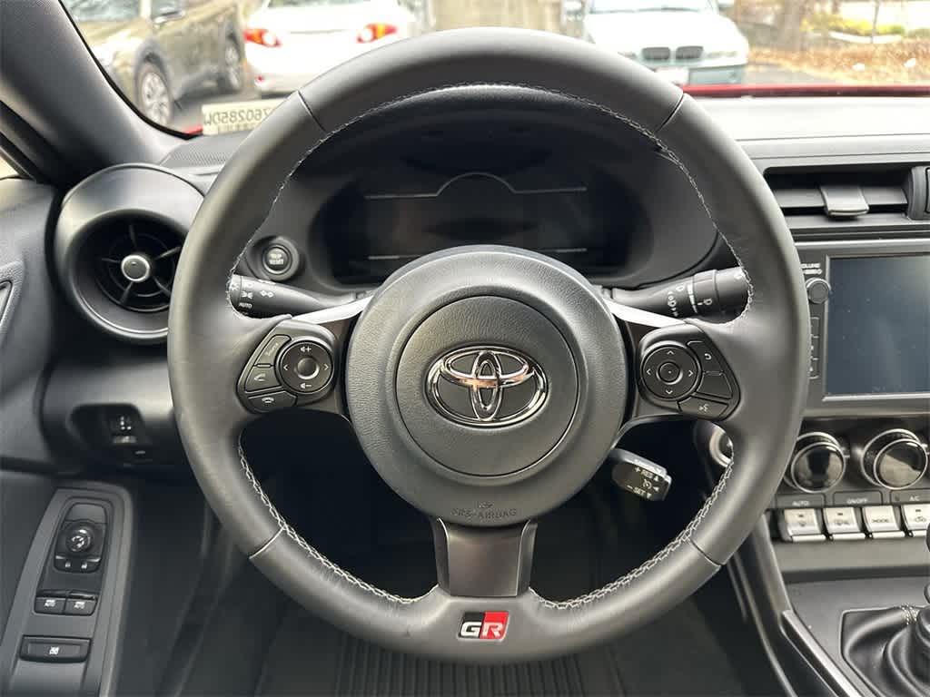 Thumbnail: 2023 Toyota GR86 - 15