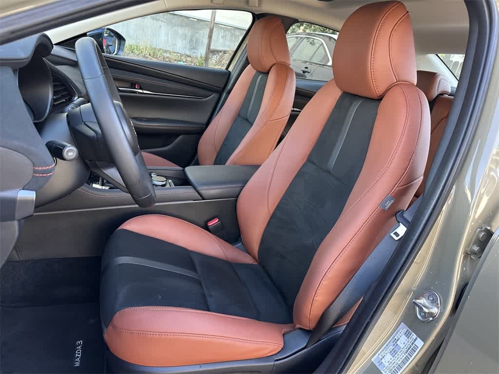 Thumbnail: 2024 Mazda Mazda3 - 11