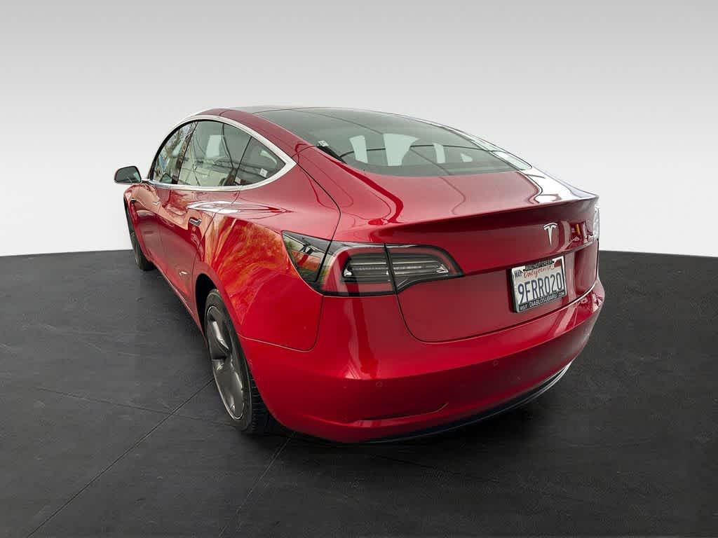 Thumbnail: 2019 Tesla Model 3 - 4