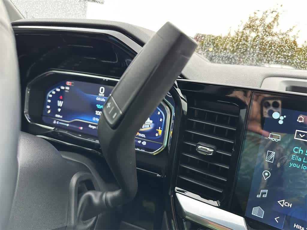 Thumbnail: 2024 Chevrolet Silverado 1500 - 17