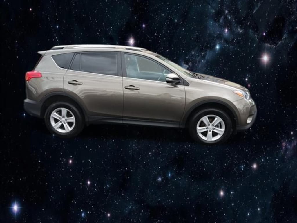 Used 2013 Toyota RAV4 XLE SUV