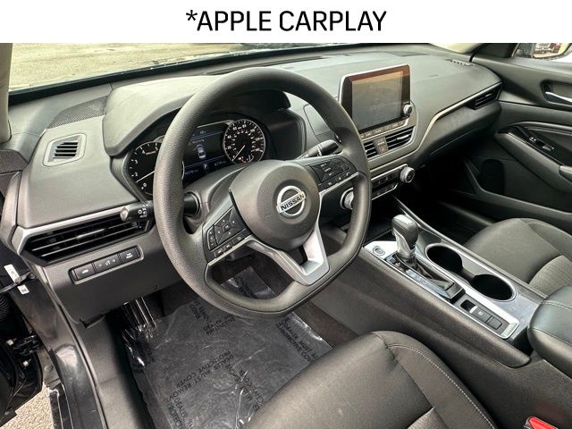 2021 Nissan Altima 2.5 SV photo 3