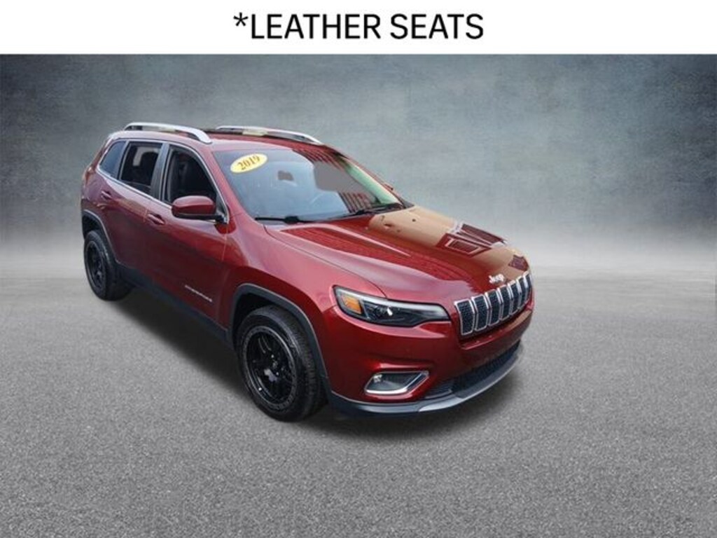 Used 2019 Jeep Cherokee Limited FWD SUV