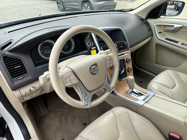 2011 Volvo XC60 3.2 photo 3