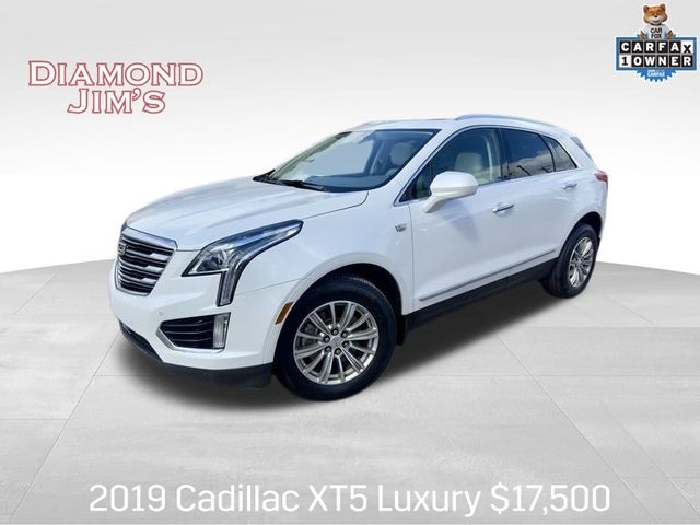 2019 Cadillac XT5 Luxury's photo