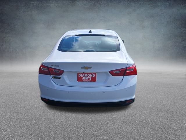 2023 Chevrolet Malibu LS photo 4
