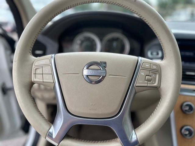 2011 Volvo XC60 3.2 photo 4