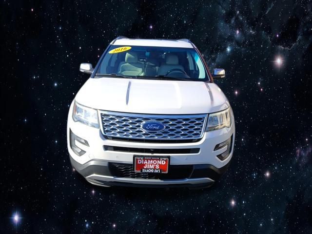 2016 Ford Explorer Platinum photo 2