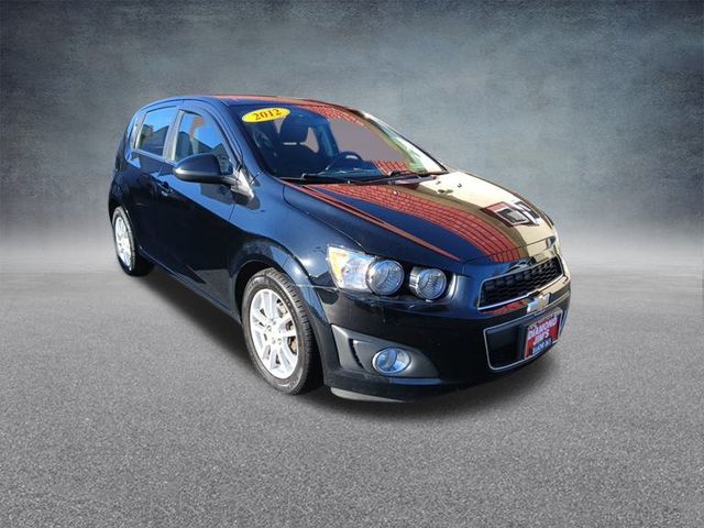2012 Chevrolet Sonic LT photo 3
