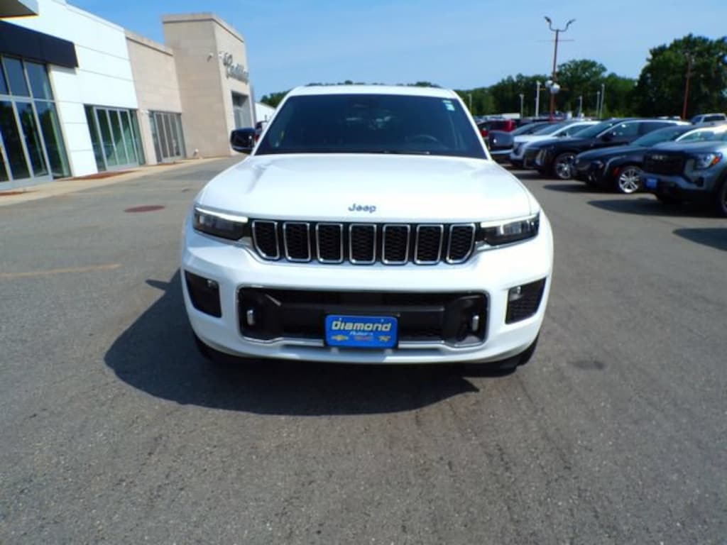 Used 2024 Jeep Grand Cherokee L Overland