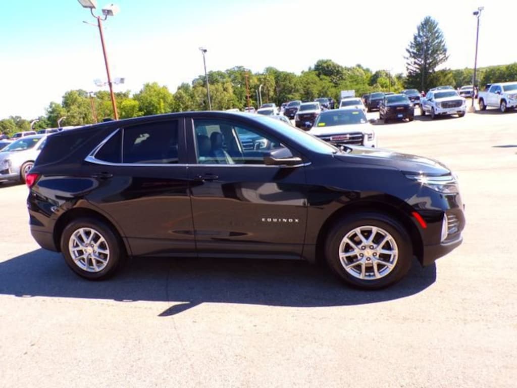Used 2022 Chevrolet Equinox LT SUV