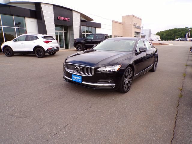2023 Volvo S90