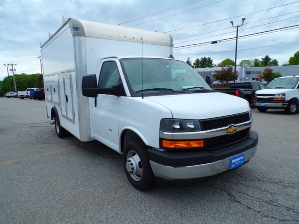 Used 2022 Chevrolet Express Cutaway 3500 VAN 159 Cutaway Van