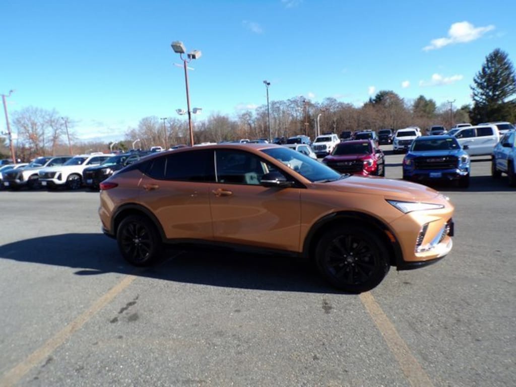 Used 2024 Buick Envista Sport Touring SUV