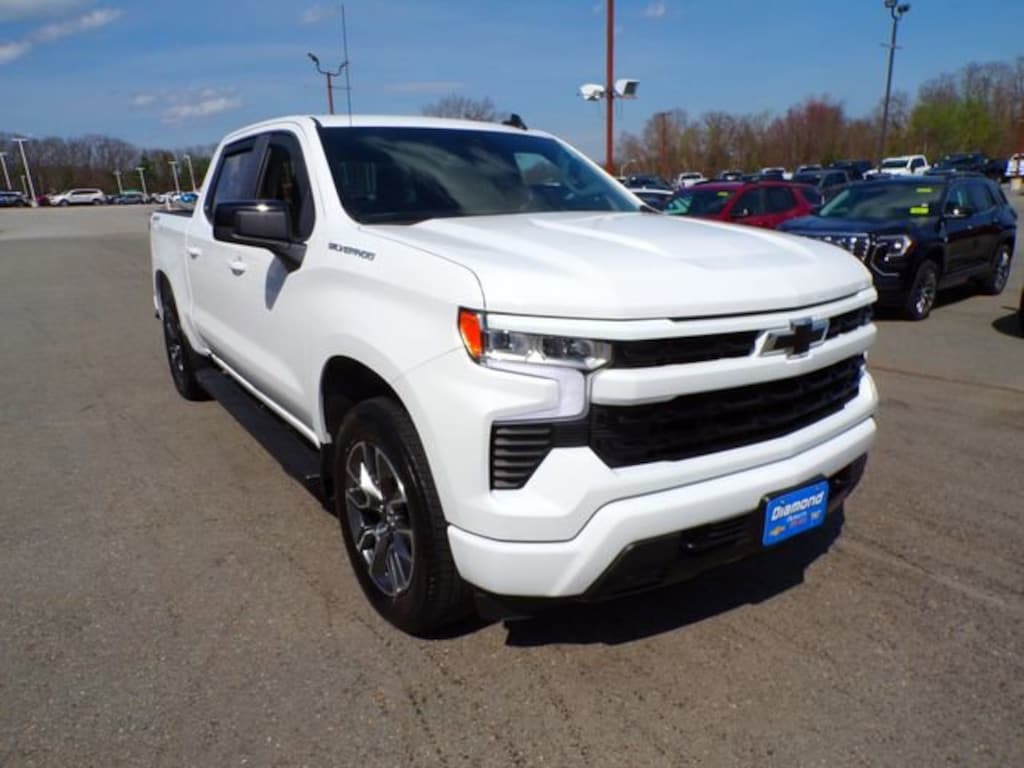 Used 2024 Chevrolet Silverado 1500 RST Truck