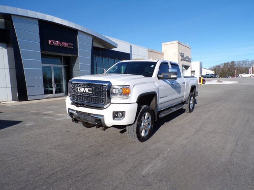 Used 2019 GMC Sierra 2500 HD Denali Truck
