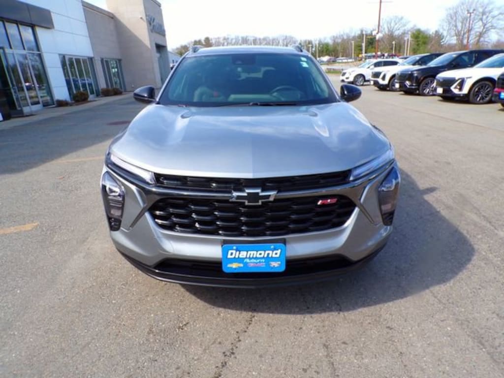 Used 2024 Chevrolet Trax 2RS SUV