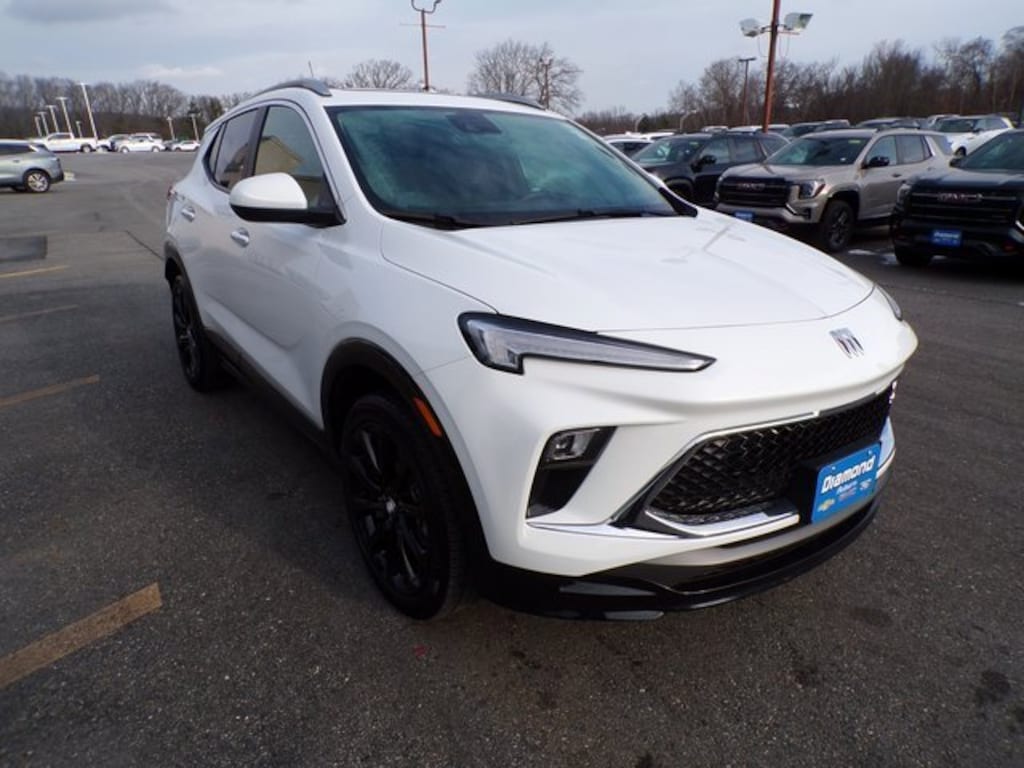 Used 2024 Buick Encore GX Sport Touring SUV