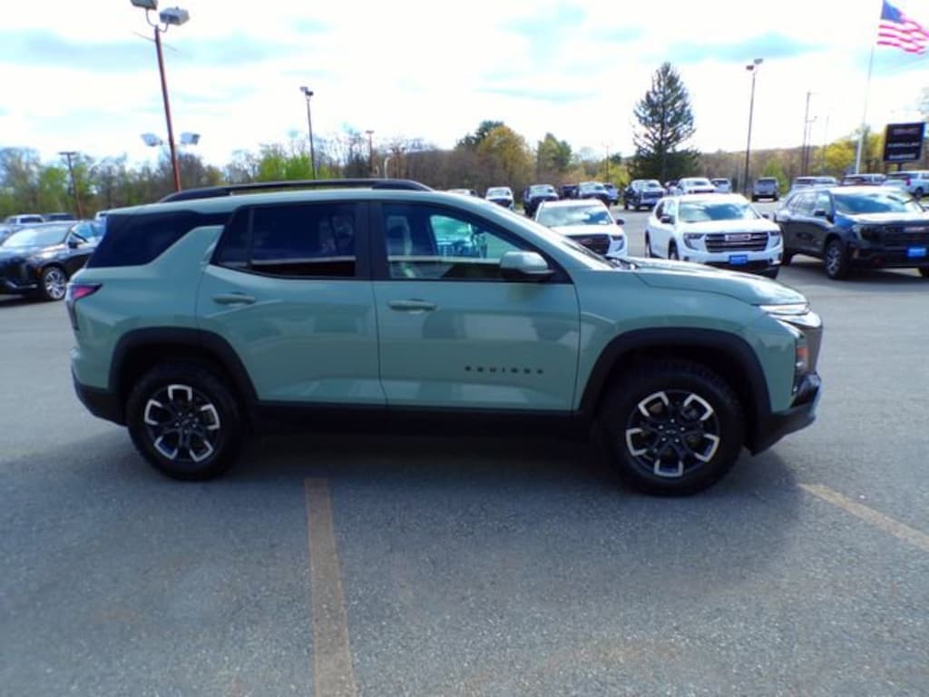 Used 2025 Chevrolet Equinox Activ SUV