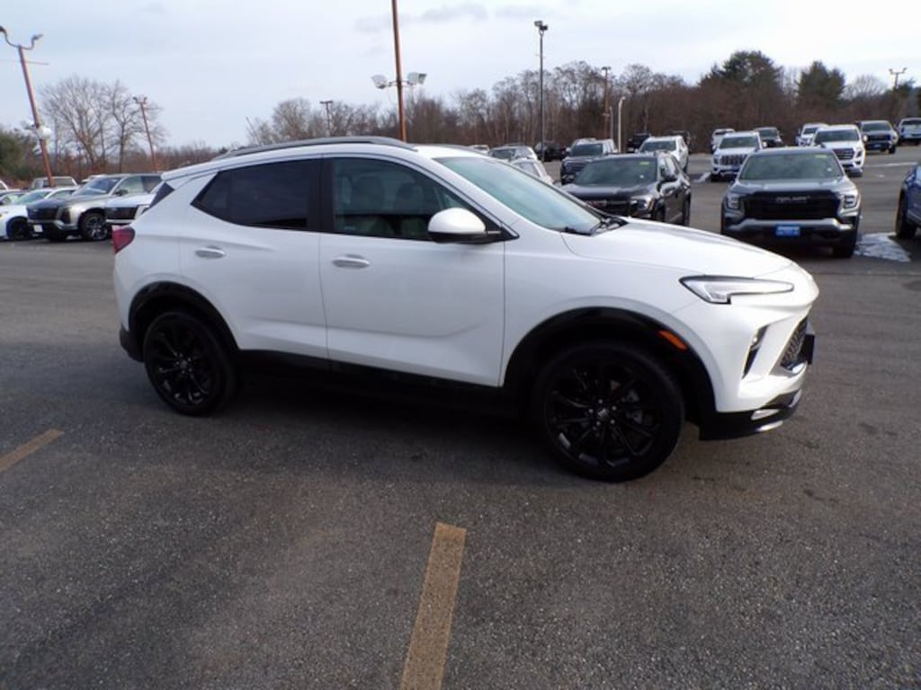 Used 2024 Buick Encore GX Sport Touring SUV