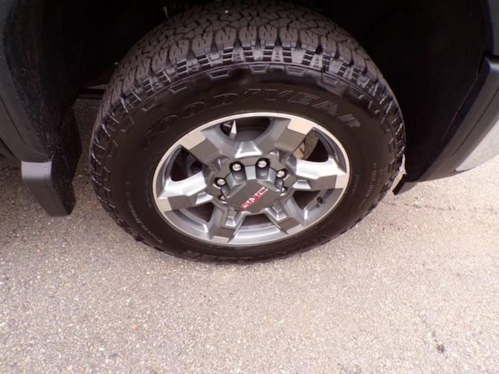 Used 2026 GMC Sierra 2500 HD SLE Truck
