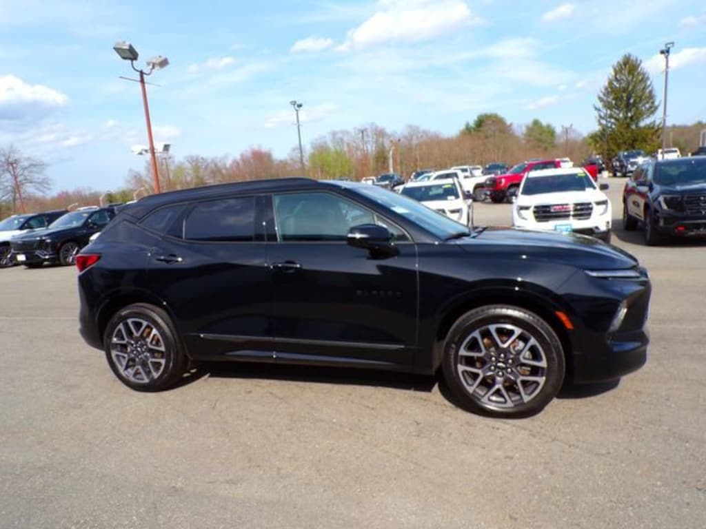 Used 2023 Chevrolet Blazer RS SUV