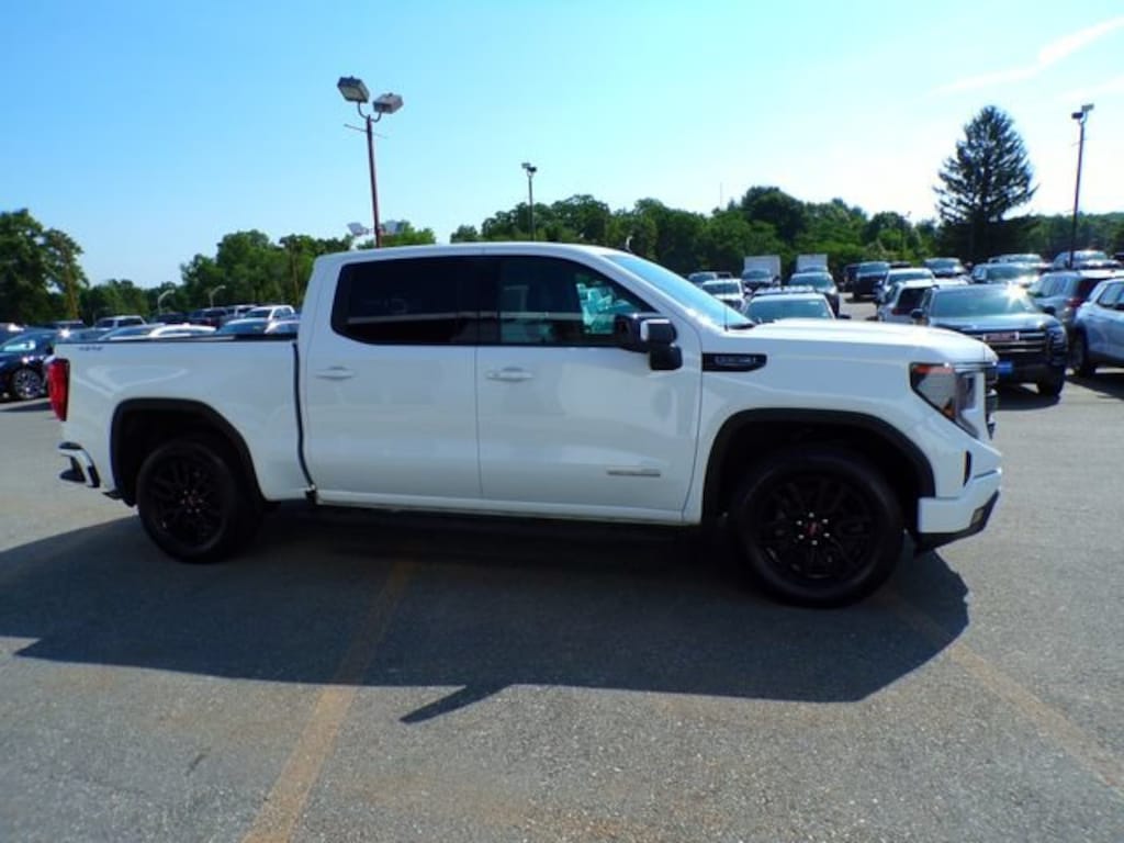 Used 2025 GMC Sierra 1500 Elevation Truck