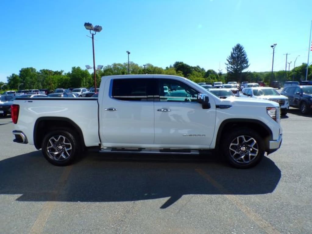 Used 2024 GMC Sierra 1500 SLT Truck
