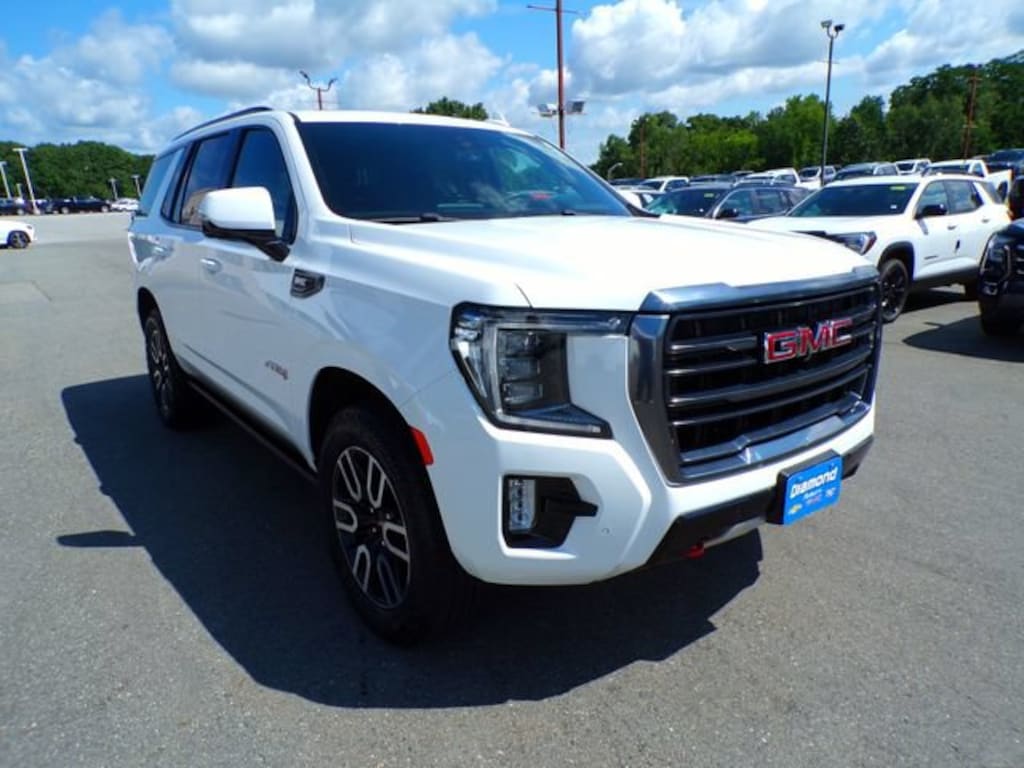 Used 2024 GMC Yukon AT4 SUV