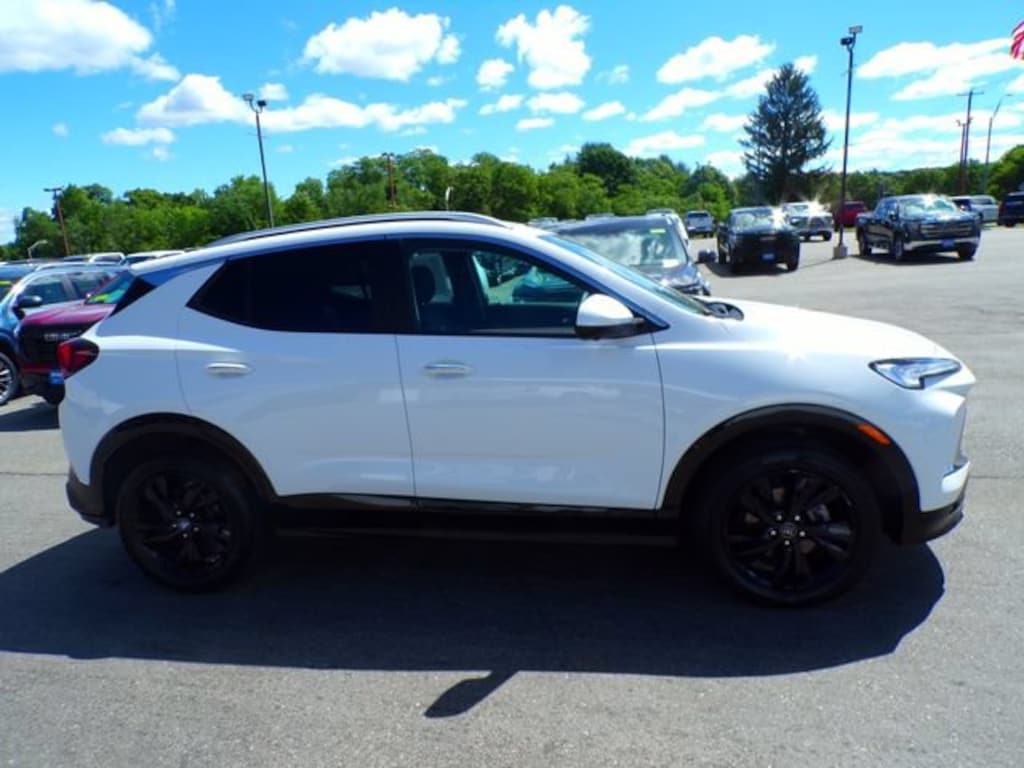 Used 2024 Buick Encore GX Sport Touring SUV