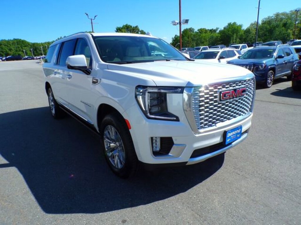 Used 2023 GMC Yukon XL Denali SUV