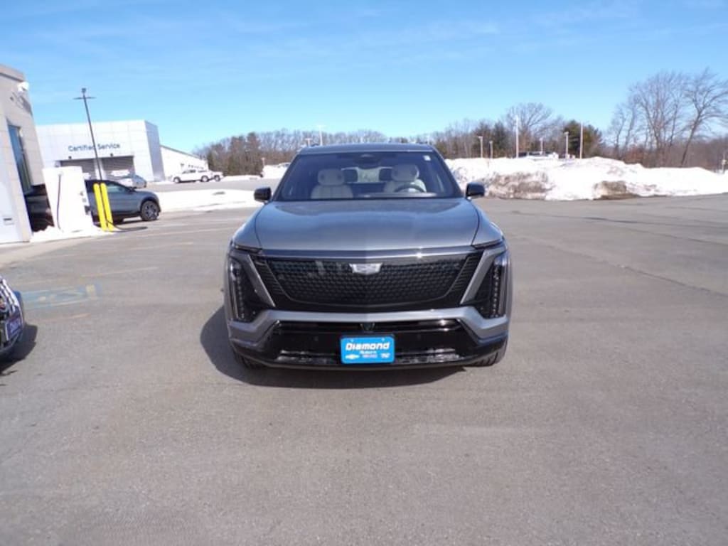 Used 2026 CADILLAC VISTIQ Sport SUV