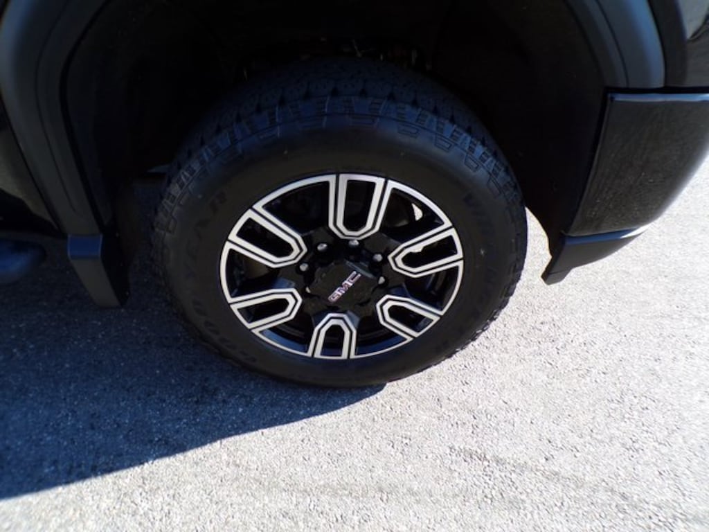 Used 2021 GMC Sierra 2500 HD AT4 Truck