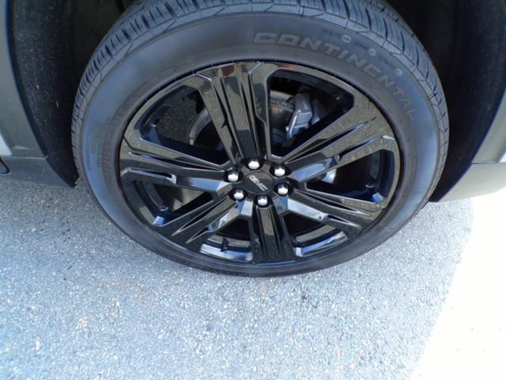 Used 2025 GMC Acadia Elevation SUV