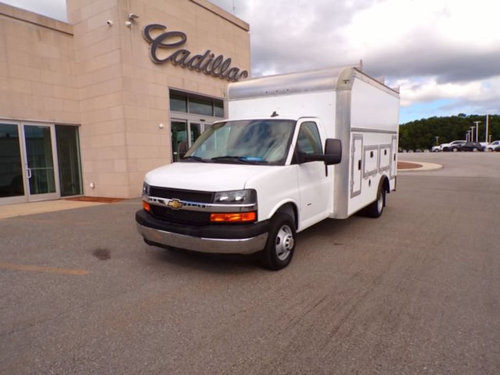 Used 2022 Chevrolet Express Cutaway 3500 VAN 159 Cutaway Van