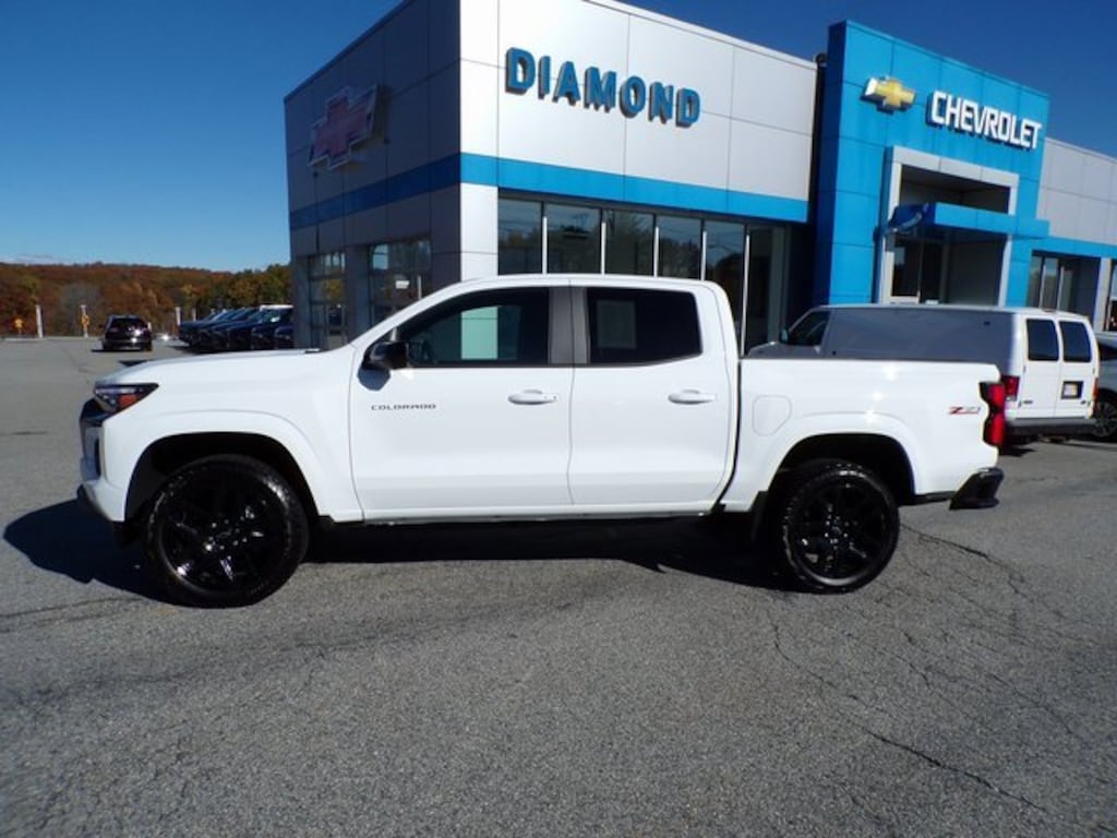 Used 2025 Chevrolet Colorado Z71 Truck
