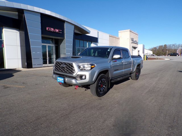 2023 Toyota Tacoma TRD Sport's photo