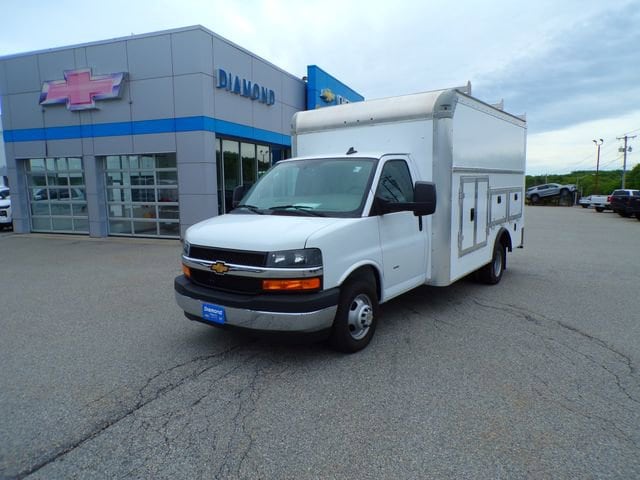 2022 Chevrolet Express 3500 159" WB's photo