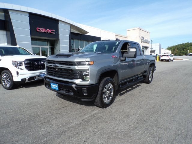 2025 Chevrolet Silverado 2500HD Custom's photo