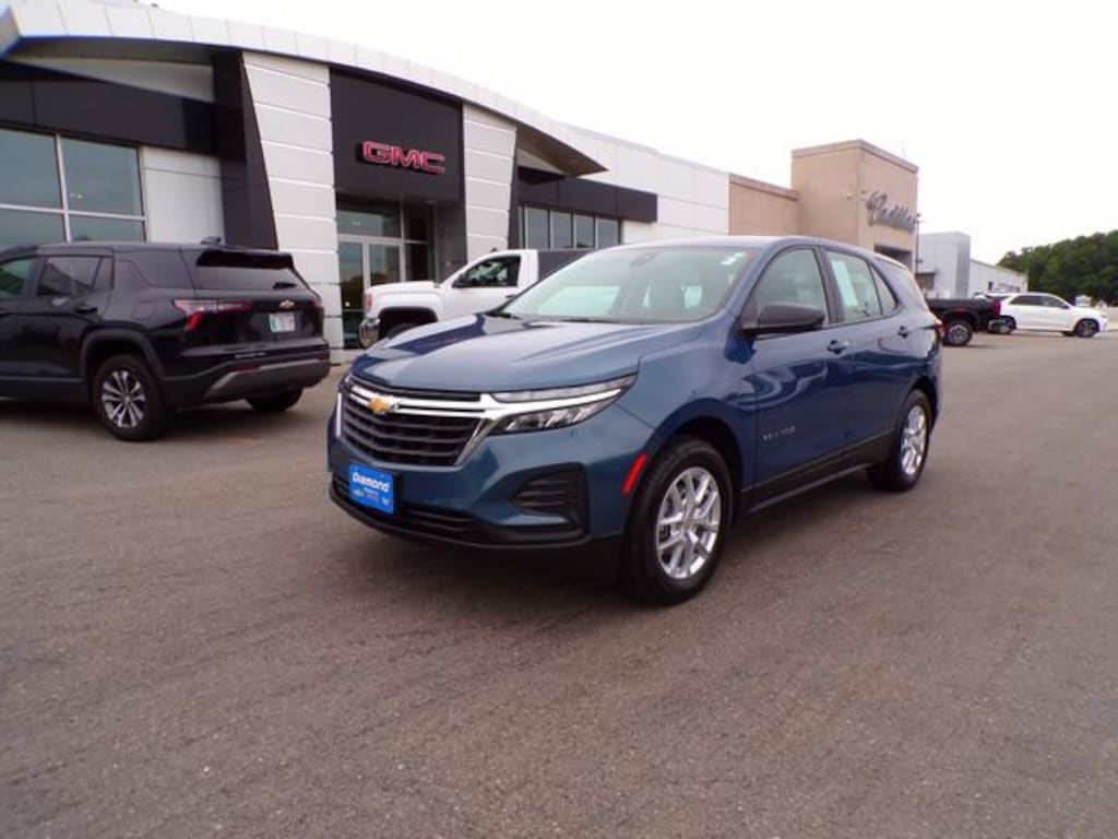 Used 2024 Chevrolet Equinox LS SUV