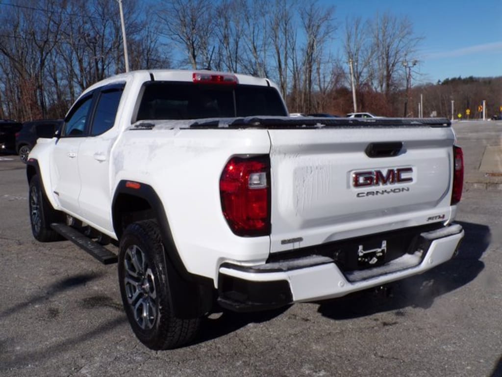 Used 2024 GMC Canyon AT4 Truck