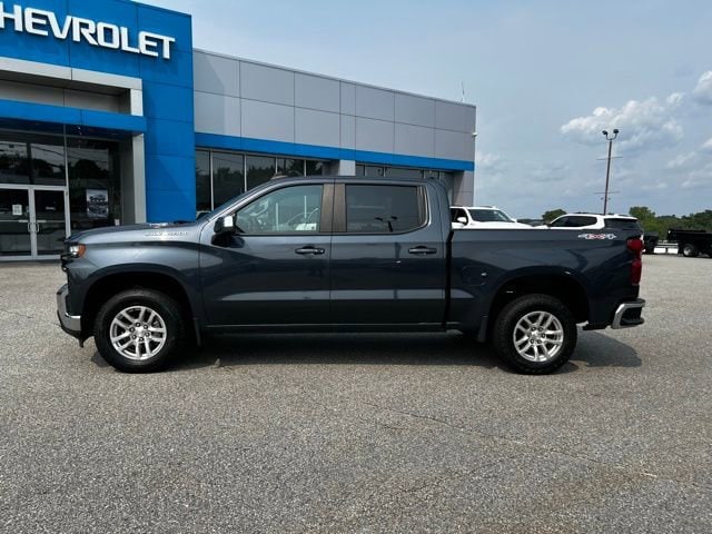 Used 2022 Chevrolet Silverado 1500 Limited LT with VIN 1GCUYDET7NZ202664 for sale in Auburn, MA