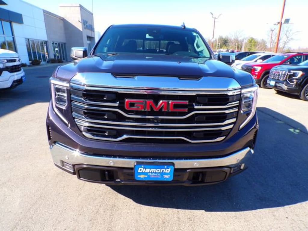 Used 2024 GMC Sierra 1500 SLT Truck
