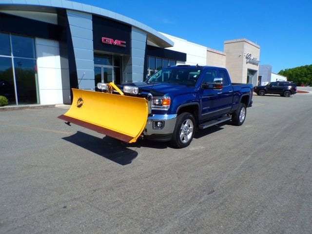 2016 GMC Sierra 4WD Double Cab Standard Box SLT's photo