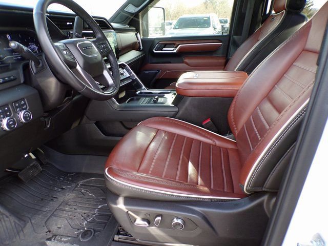 2025 GMC Sierra 3500HD Denali Ultimate - Photo 26