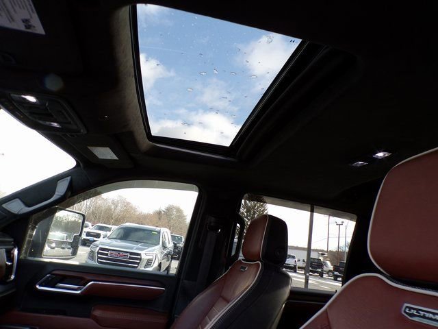 2025 GMC Sierra 3500HD Denali Ultimate - Photo 15